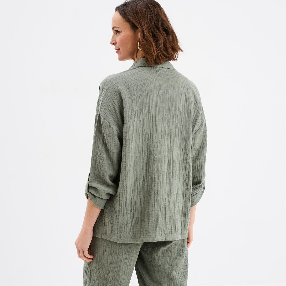 Chemise manches longues en gaze de coton vert kaki femme