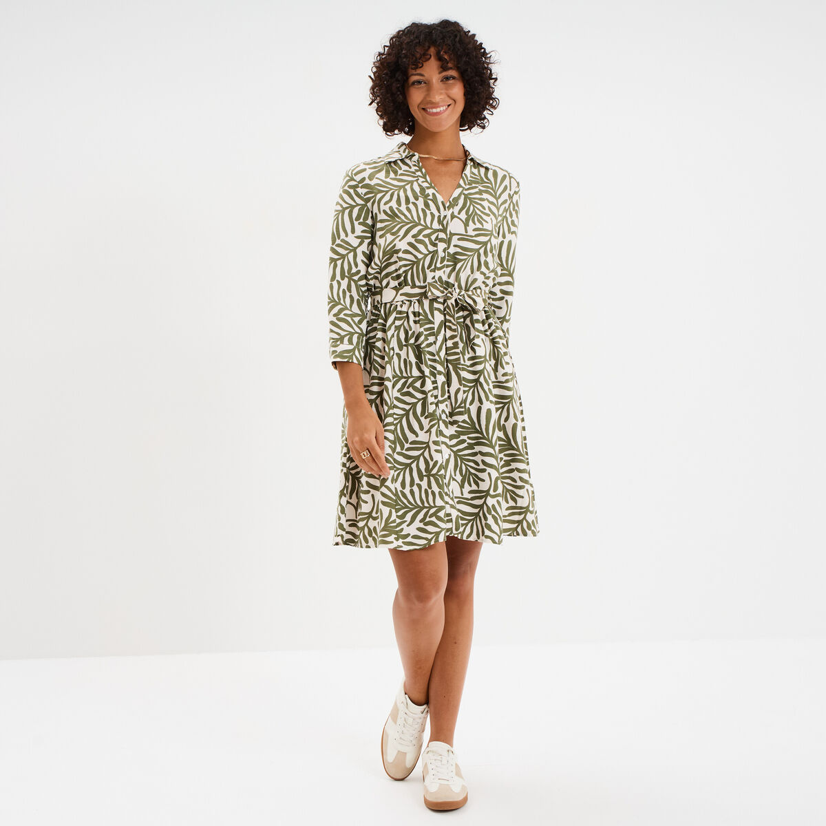 Robe col chemise ceinturée manches 3/4 blanc femme