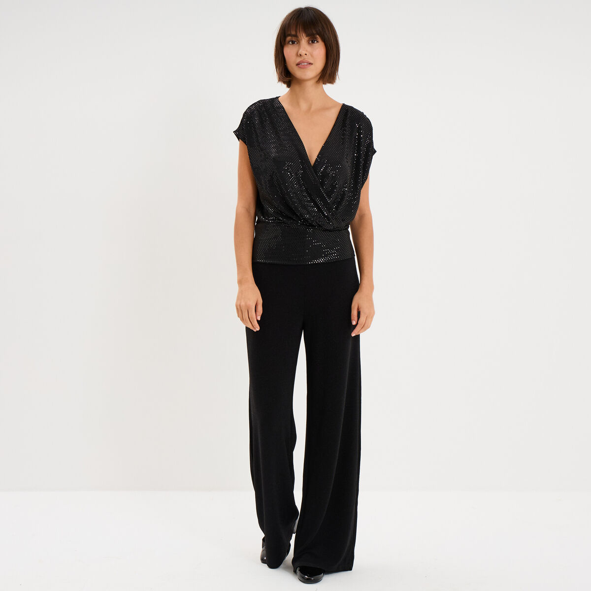 T-shirt &agrave; paillettes col cache-coeur noir femme