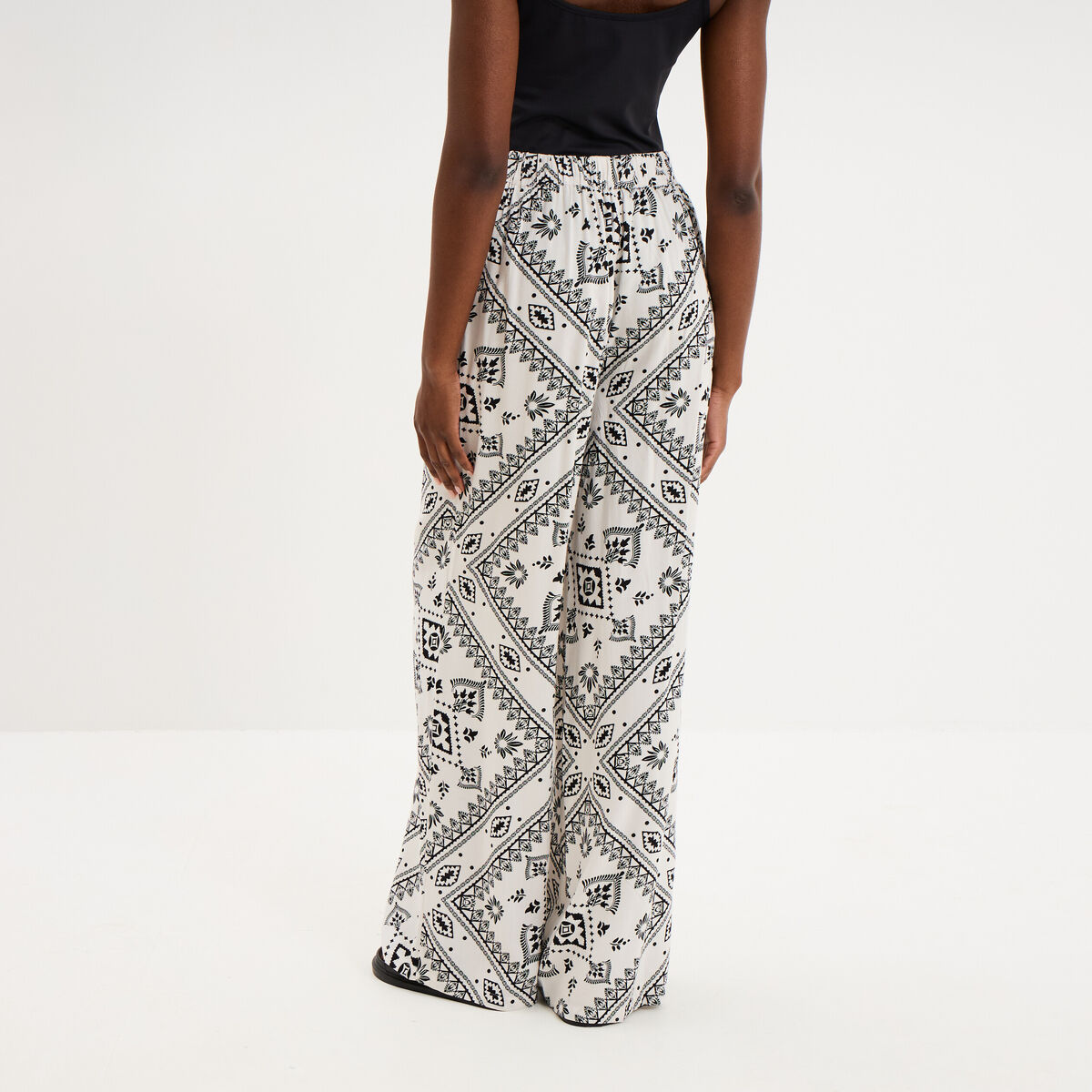 Pantalon large taille &eacute;lastiqu&eacute;e blanc femme