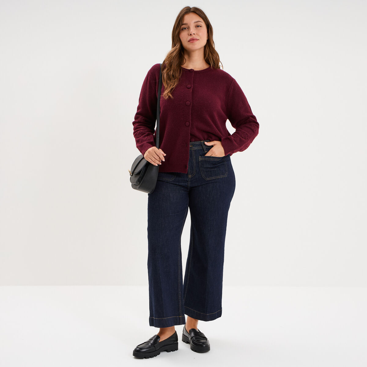 Gilet col rond manches longues boutonn&eacute; violet fonc&eacute; femme grande taille
