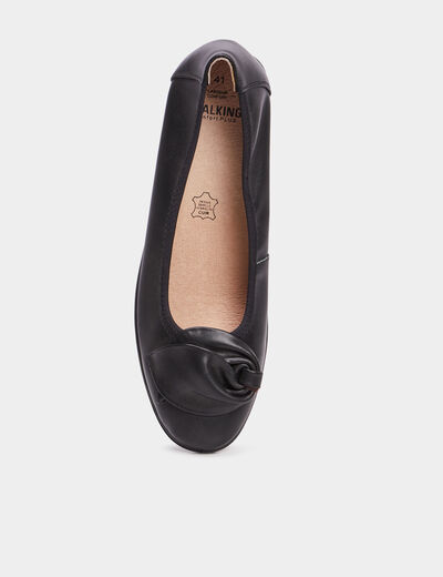 Ballerines pied large en cuir Walking noir femme