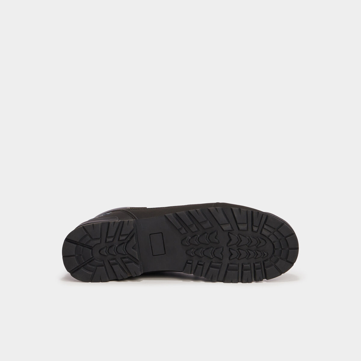Bottines montantes semelles crant&eacute;es noir homme