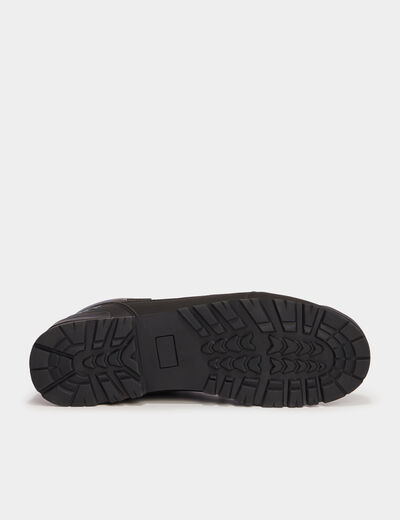 Bottines montantes semelles crant&eacute;es noir homme