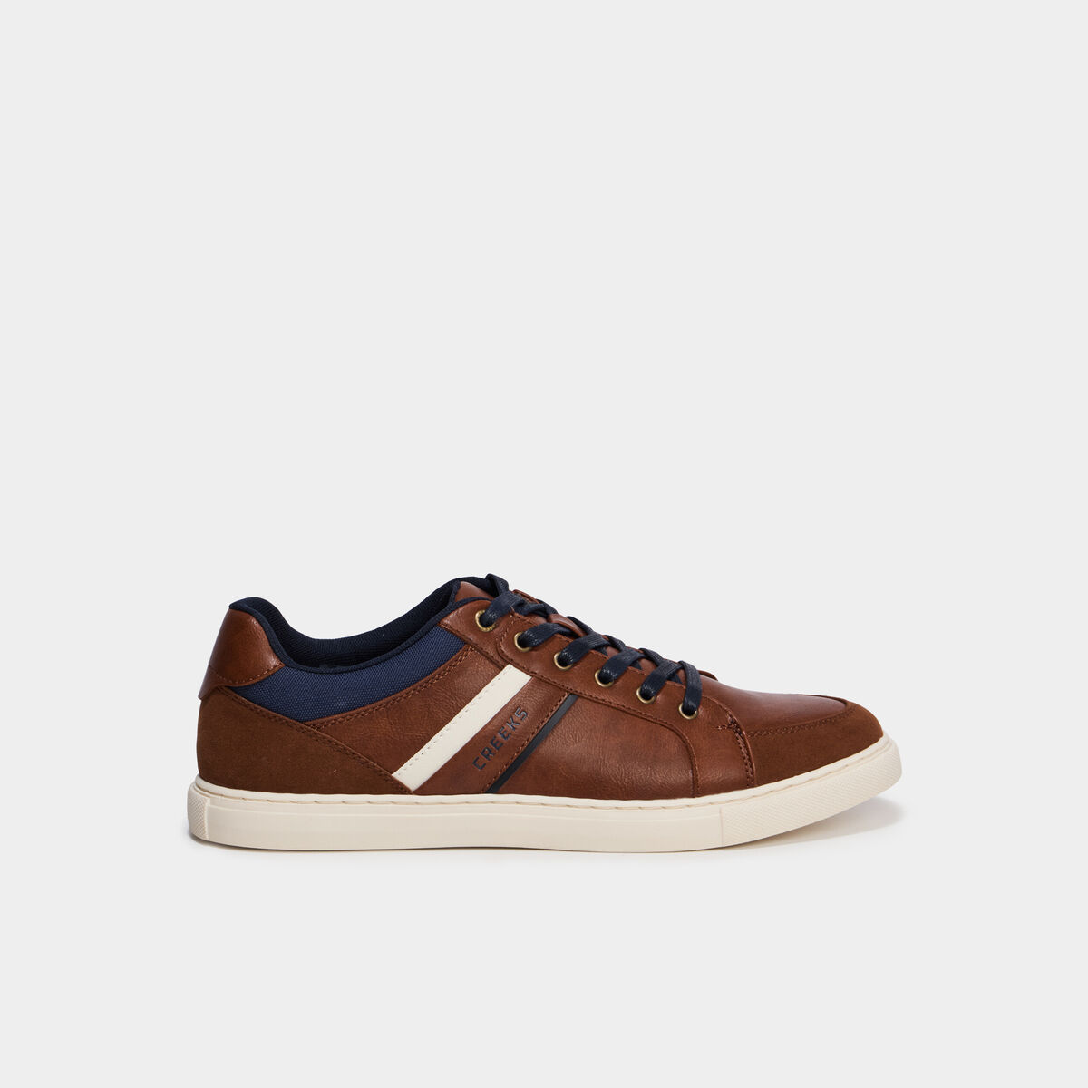 Baskets basses &agrave; lacets marron homme