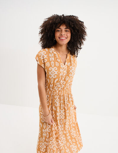 Robe longue cr&eacute;pon col tunisien jaune ocre femme