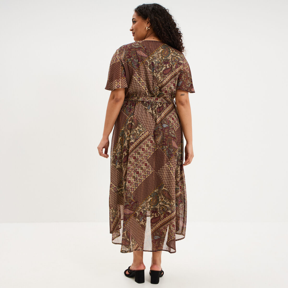Robe longue fluide col en V ceintur&eacute;e vert kaki femme grande taille