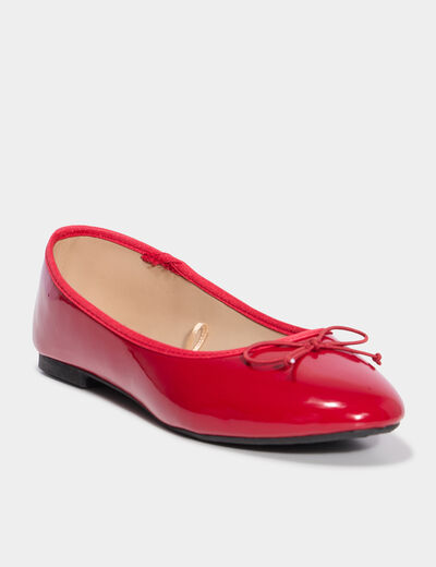 Ballerines vernies avec noeud rouge femme