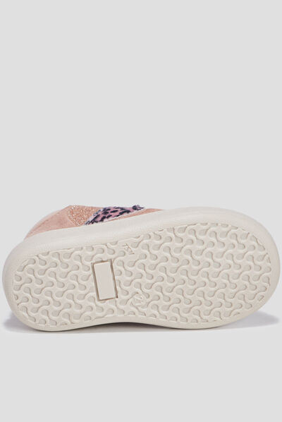 Baskets montantes en cuir rose bébé fille
