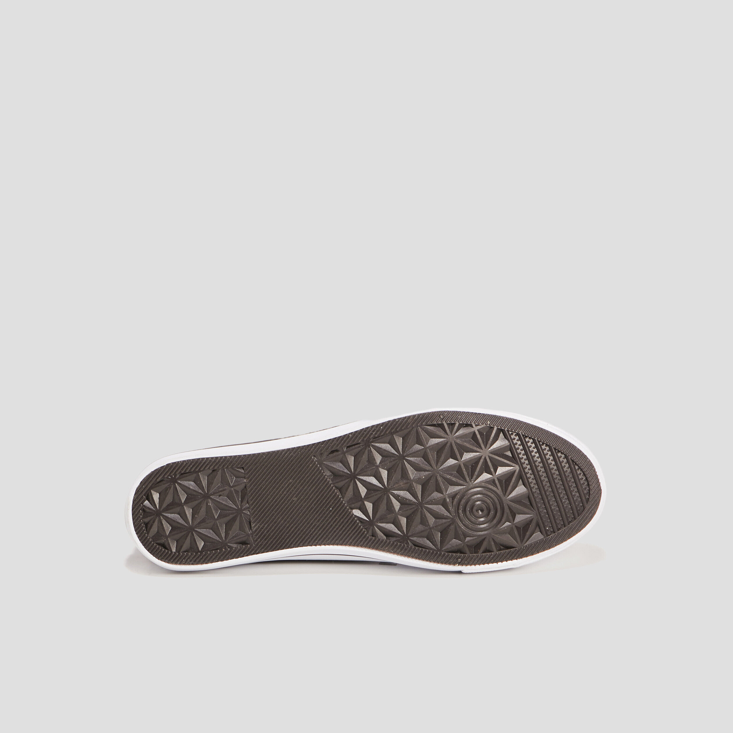 Chaussures en toile Noir femme . Basket et tennis en toile pas