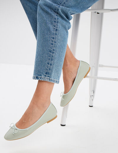 Ballerines vernies avec noeud vert femme