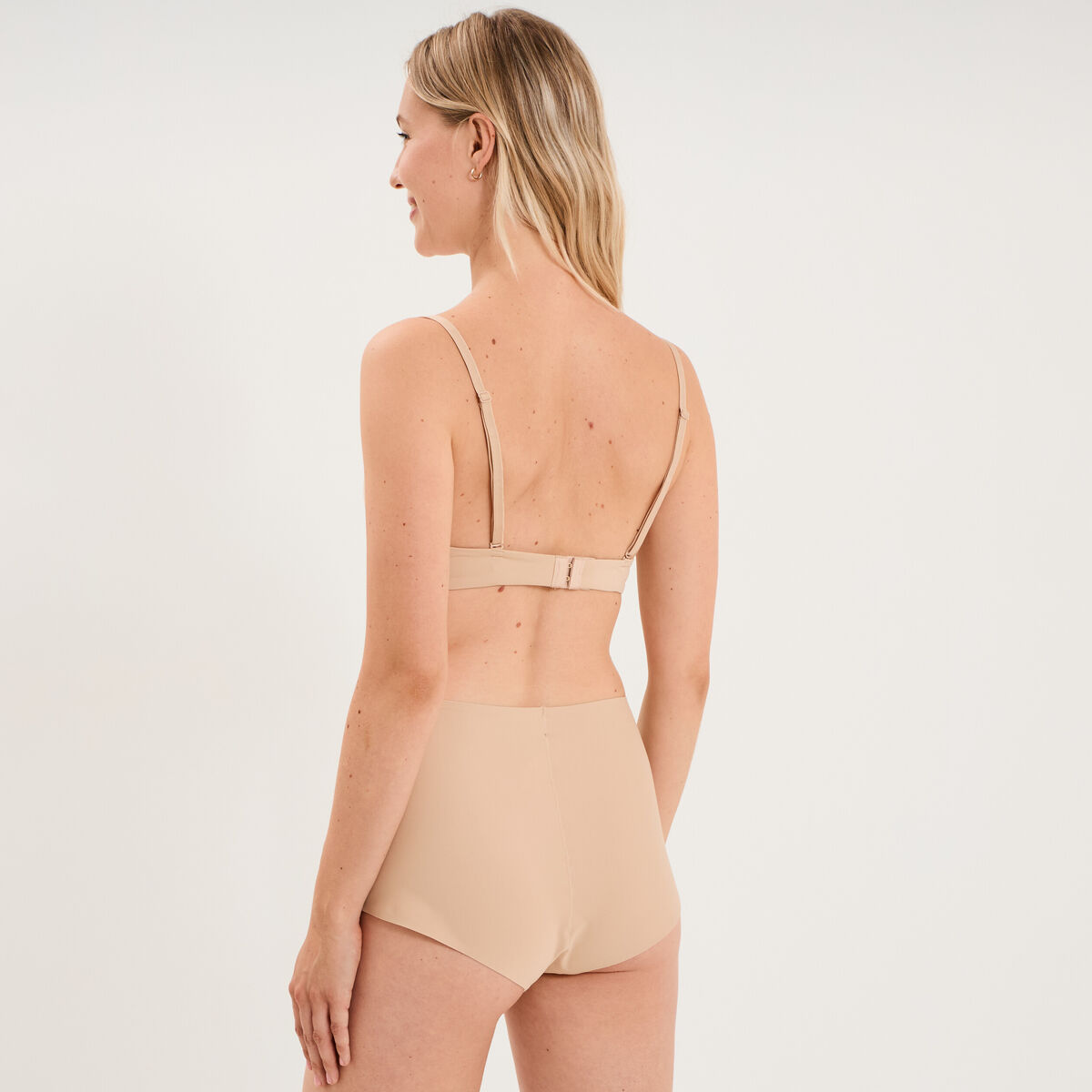 Soutien-gorge triangle bretelles fines beige femme