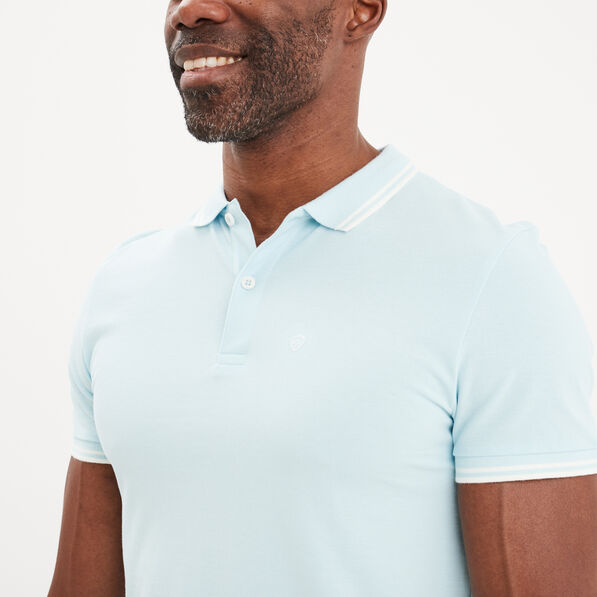 Polo manches courtes bords contrastés bleu pastel homme