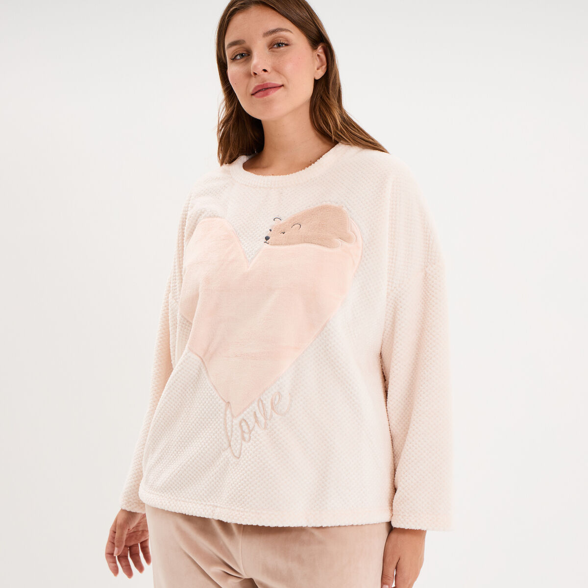 Ensemble pyjama effet velours 2 pi&egrave;ces creme femme grande taille