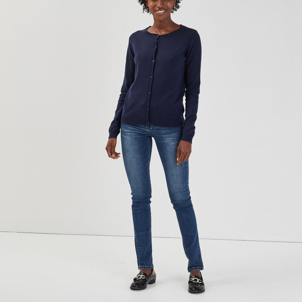 Gilet manches longues boutonné col rond bleu marine femme