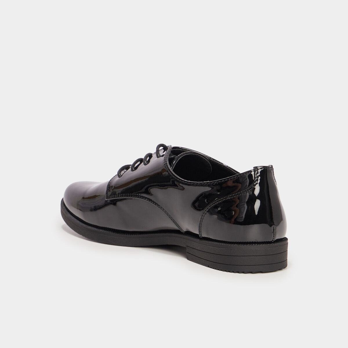 Derbies vernies &agrave; lacets noir femme