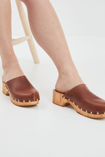 Mules sabots bout fermé en cuir Creeks marron femme