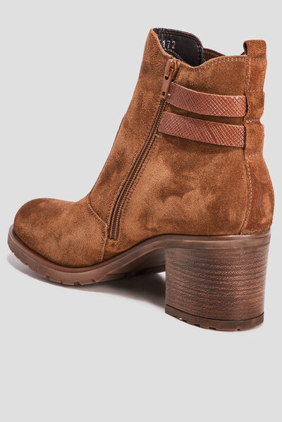 Bottines en cuir marron femme