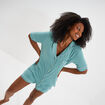 Ensemble pyjama fluide short et chemise bleu gris femme
