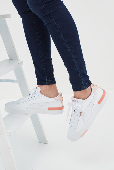 Tennis basses à lacets Puma Jada Renew blanc femme