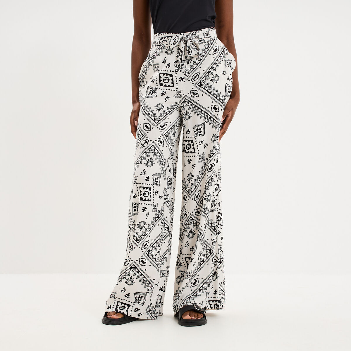 Pantalon large taille &eacute;lastiqu&eacute;e blanc femme