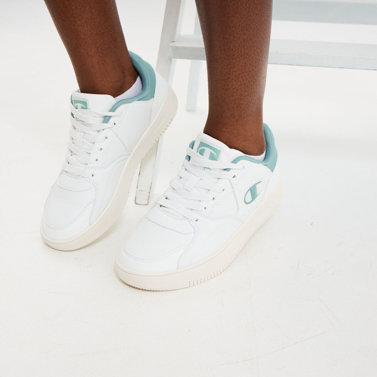 Tennis basses &agrave; lacets Champion vert femme