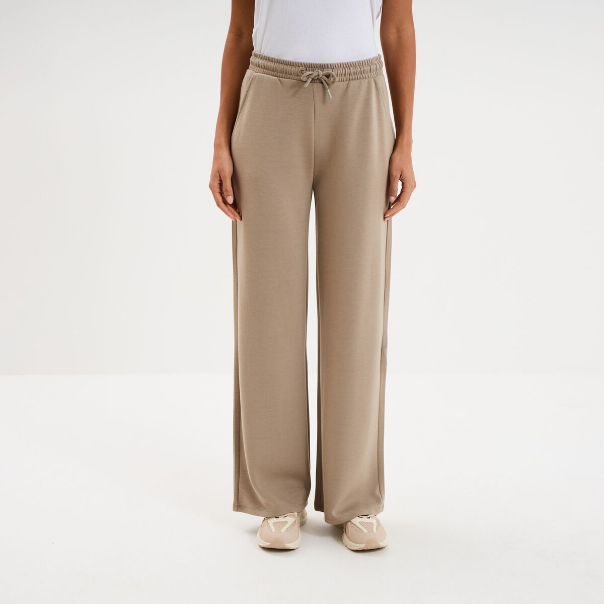Pantalon de jogging large &eacute;lastiqu&eacute; taupe femme