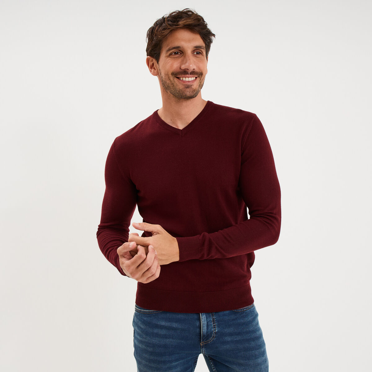 Pull jersey avec col en V violet fonc&eacute; homme