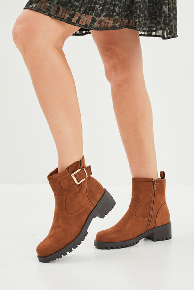Bottines ranger crantées avec boucles marron femme