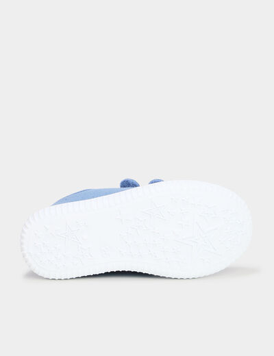 Tennis en toile bout renforc&eacute; &agrave; scratchs bleu gar&ccedil;on