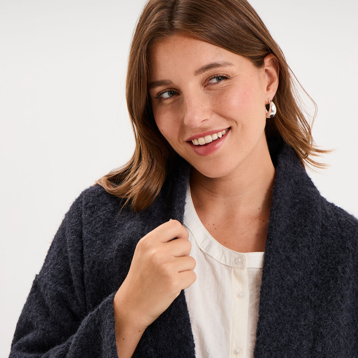 Veste mi-longue effet bouclette bleu marine femme grande taille