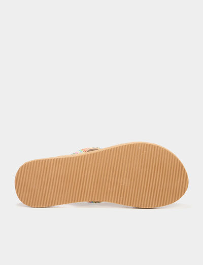 Tongs de plage détails tressés sable femme
