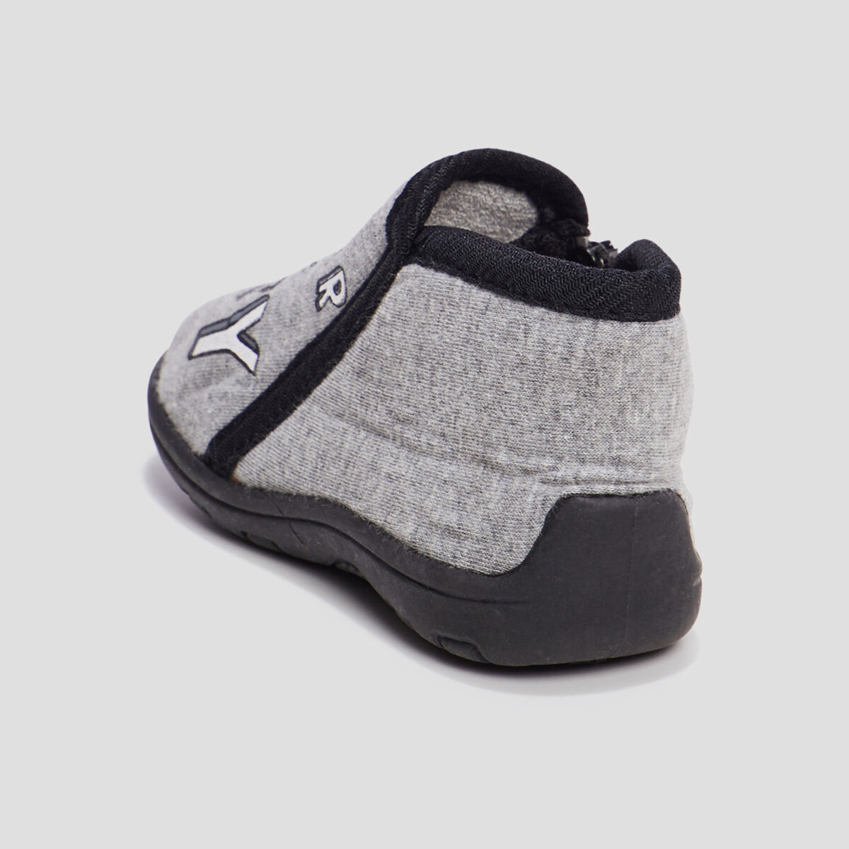 Chaussons bottillons gris b&eacute;b&eacute; gar&ccedil;on