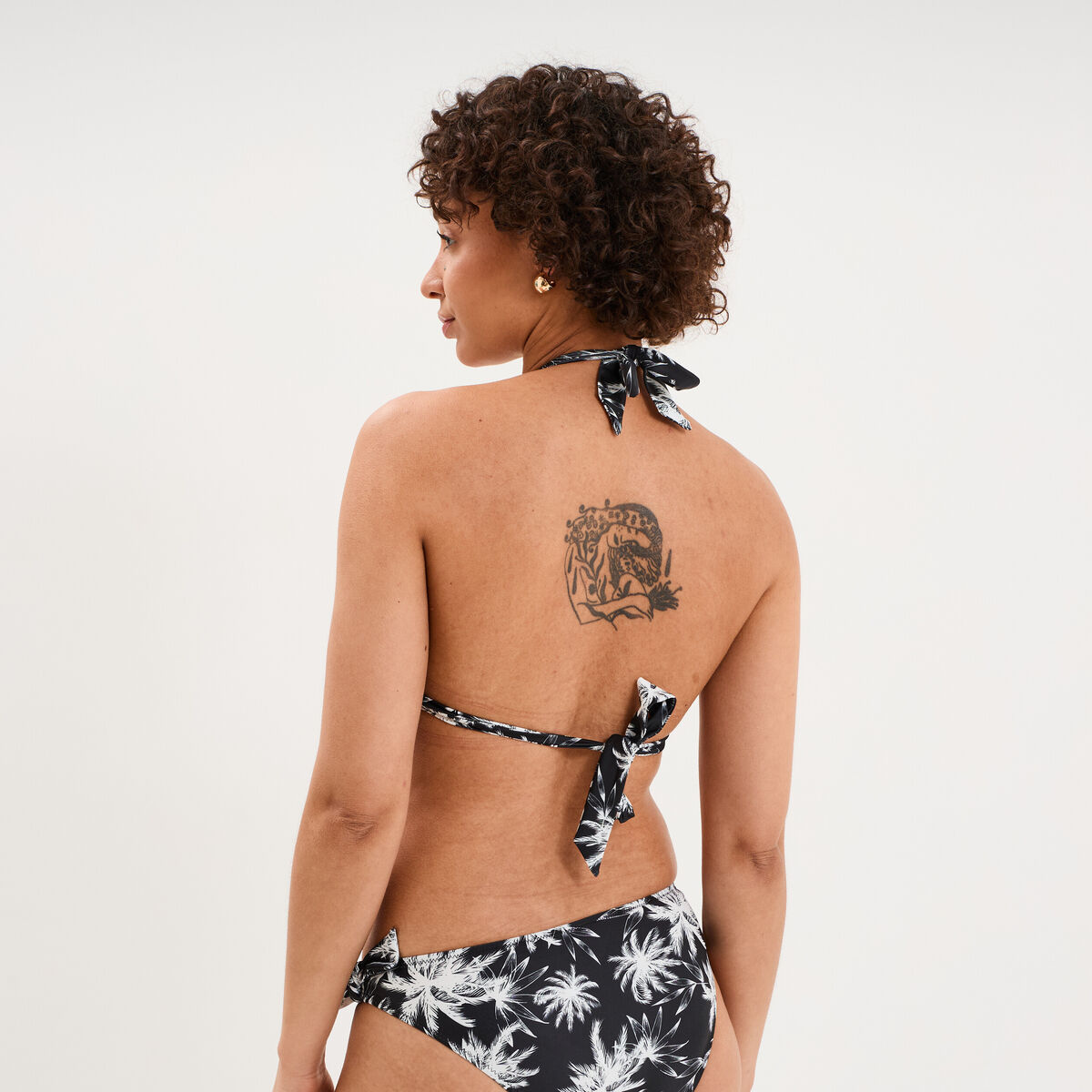 Haut de maillot de bain forme triangle ecru femme
