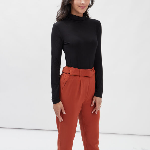 T-shirt manches longues col roulé noir femme