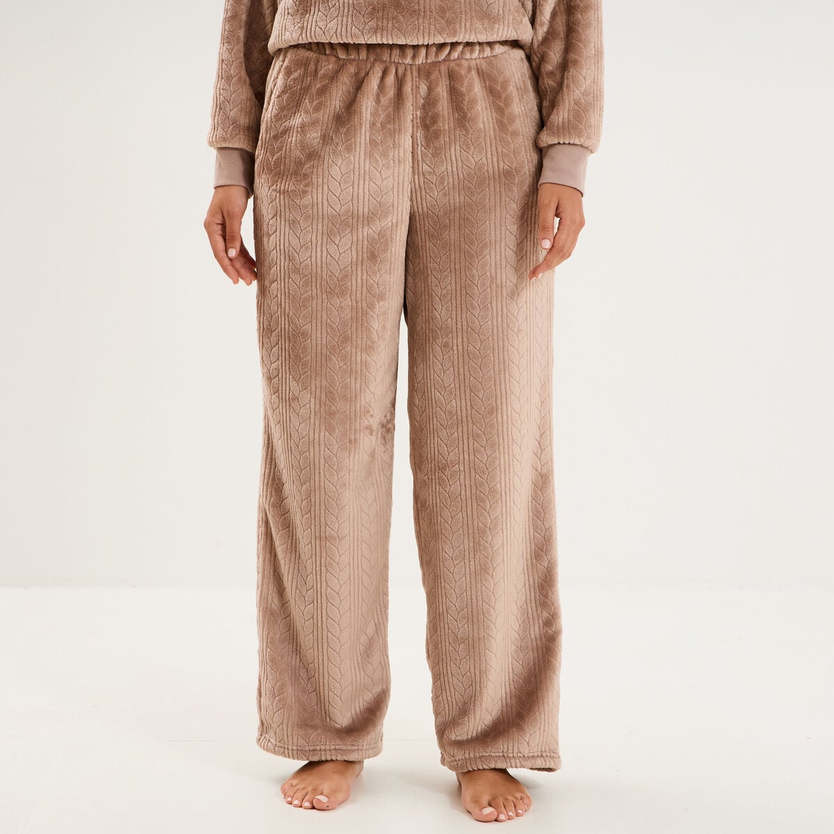 Pantalon effet polaire d&eacute;tails torsades beige femme