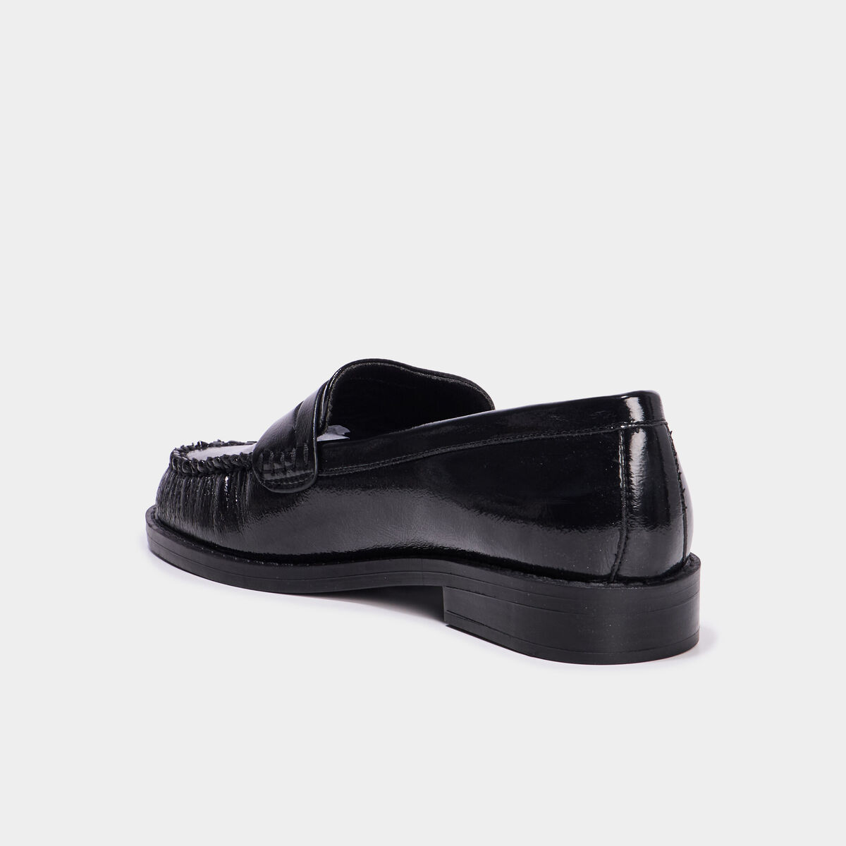 Mocassins vernis noir femme