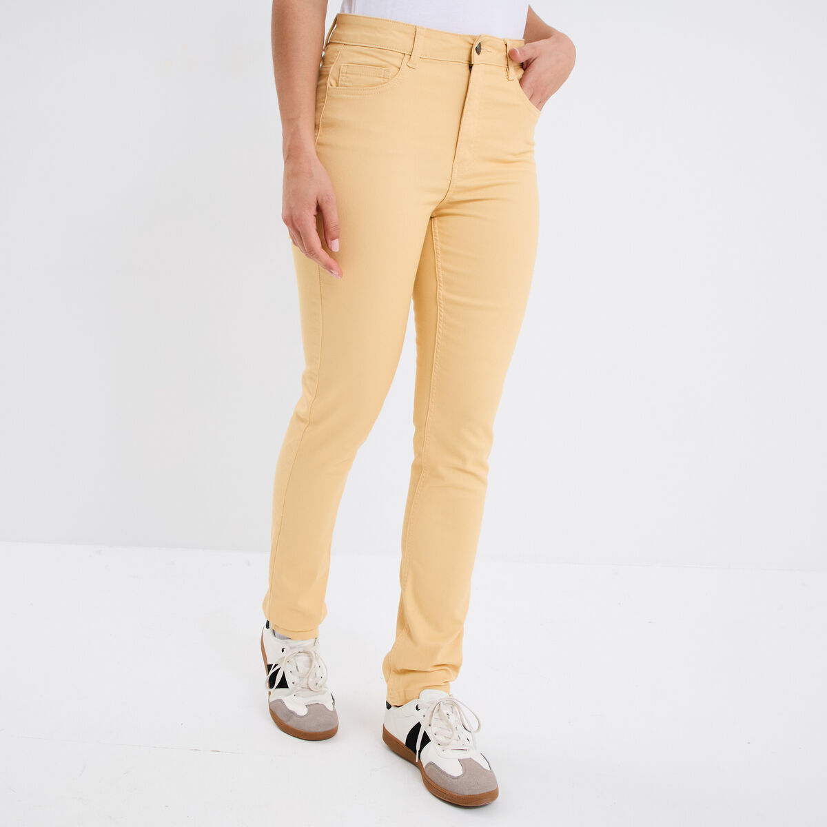 Pantalon slim stretch jaune clair femme