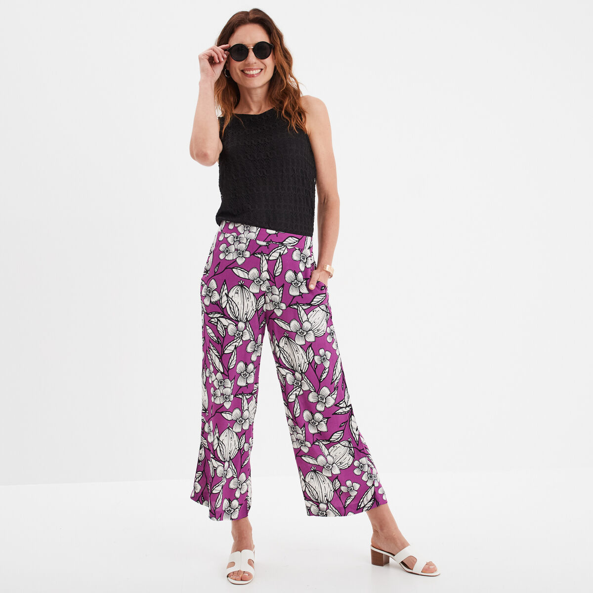 Débardeur dentelle col rond noir femme