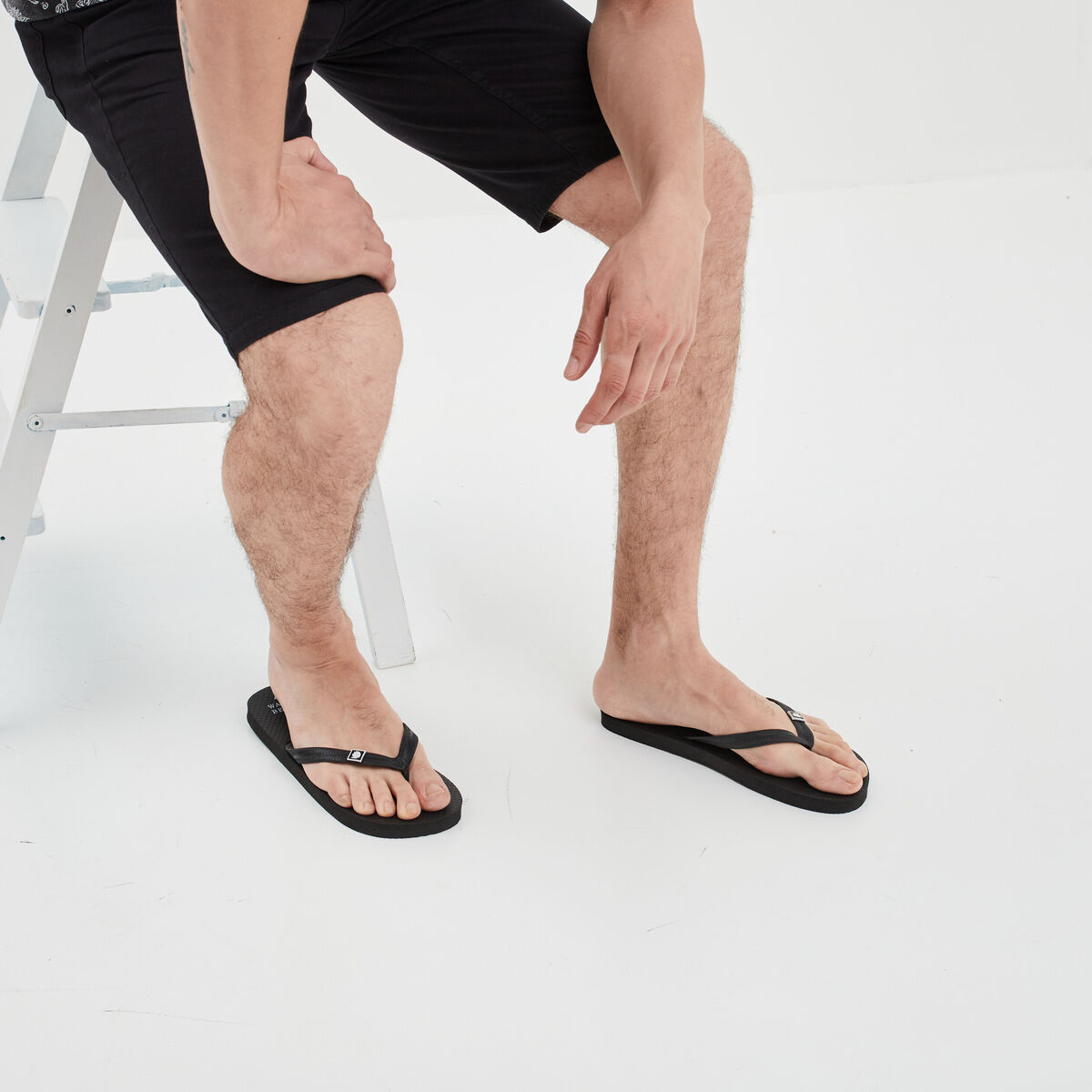 Tongs plage noir homme