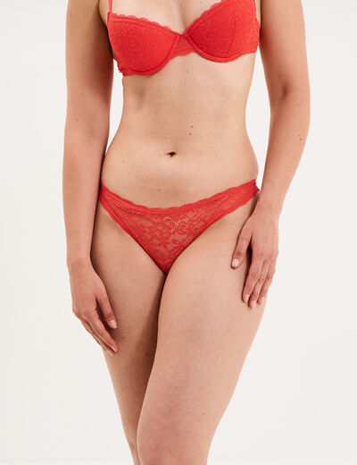 Tanga en dentelle doublure coton rouge femme