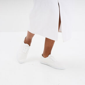 tennis basses a lacets en toile blanc femme Tennis basses à lacets en toile blanc femme