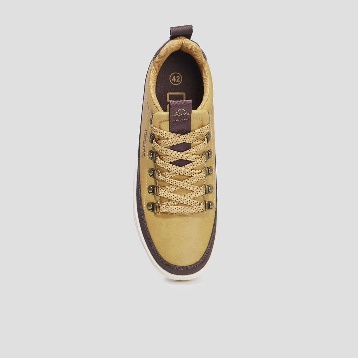 Compra 2K24 Sneaker uomo Lacoste in beige