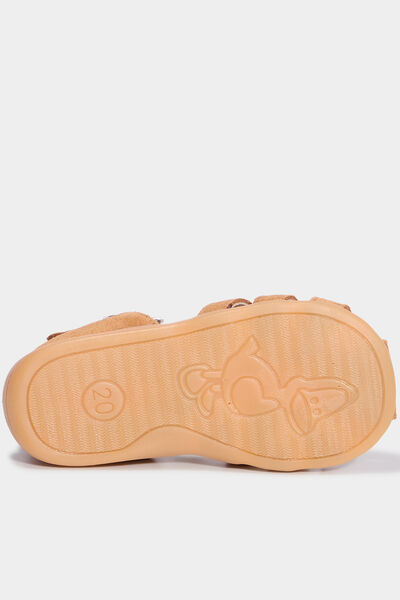 Sandales en cuir semelle souple camel b&eacute;b&eacute; gar&ccedil;on