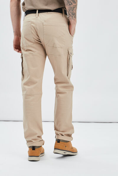 Pantalon cargo regular ceinturé sable homme