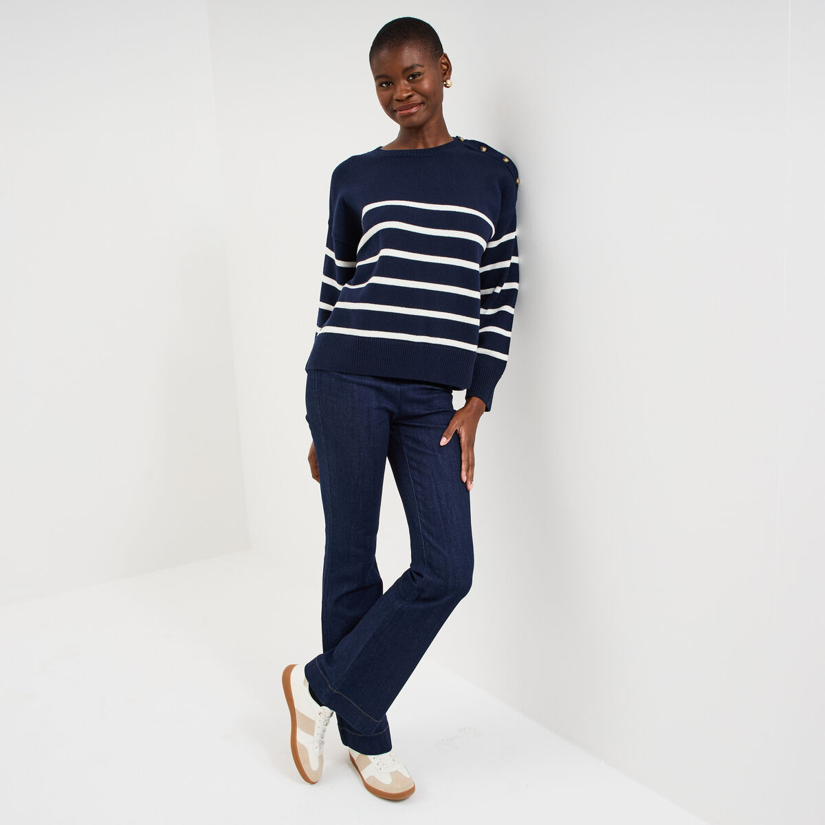 Pull marini&egrave;re boutons &eacute;paule bleu marine femme