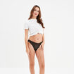String en dentelle noir femme