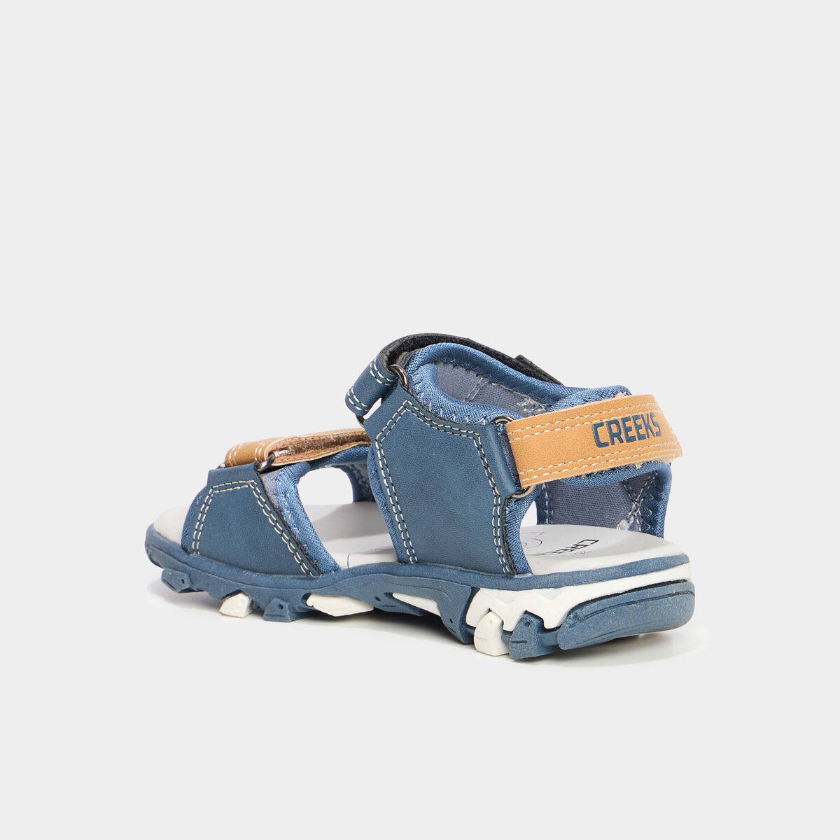 Sandales &agrave; scratchs bleu gar&ccedil;on