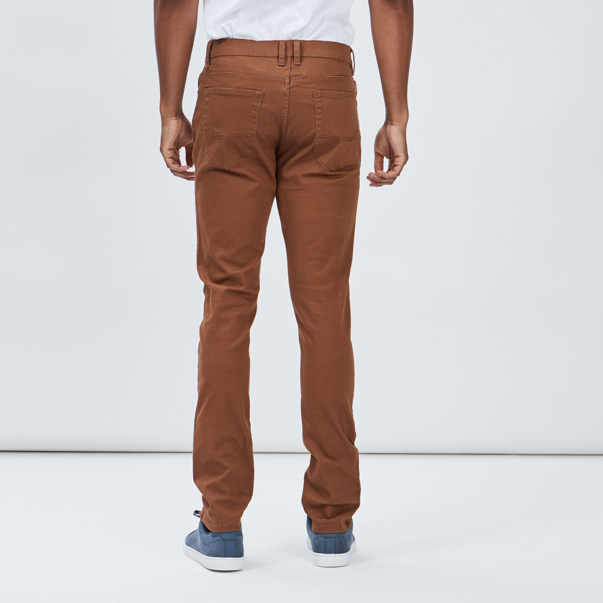 Pantalon droit en coton stretch camel homme