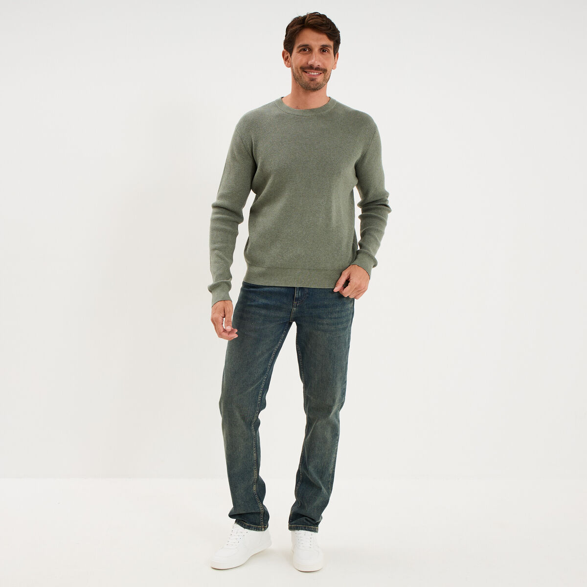 Pull en maille textur&eacute;e col rond vert kaki homme